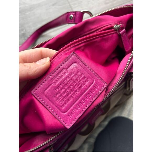 Coach Daisy Signature Emma Tote Handbag - Picture 5 of 7